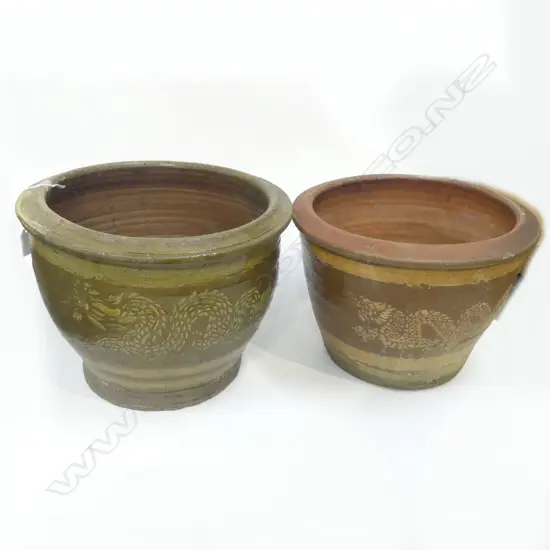 TWO DRAGON POTS