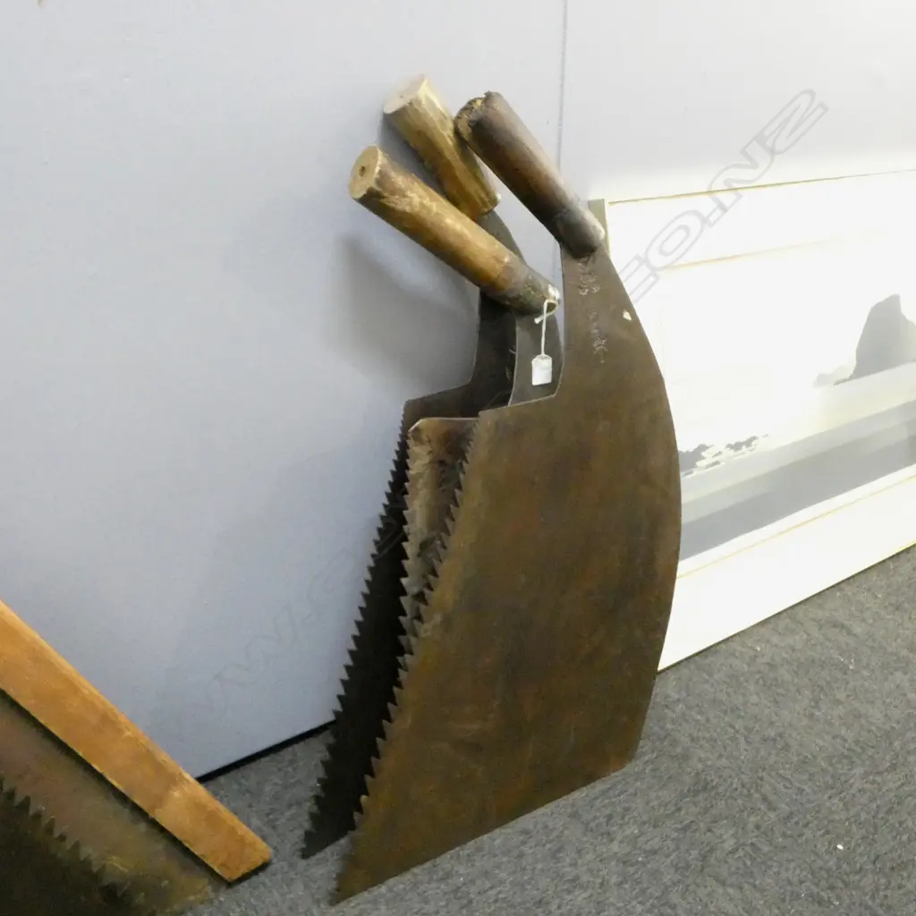 3 Antique Whaleback saws L.850mm Image 1++
