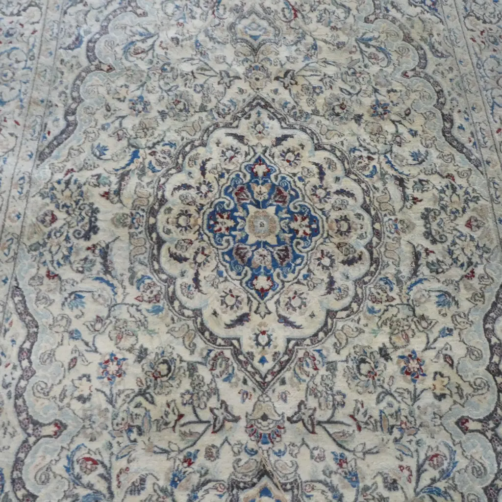 LG NAIN WOOL ON COTTON RUG w. SILK HIGHLIGHTS 3300x2050mm Image 1++