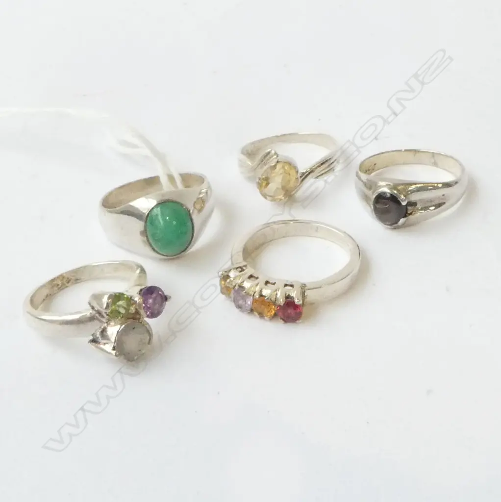 5 SILVER & GEMSTONE RINGS Image 1++