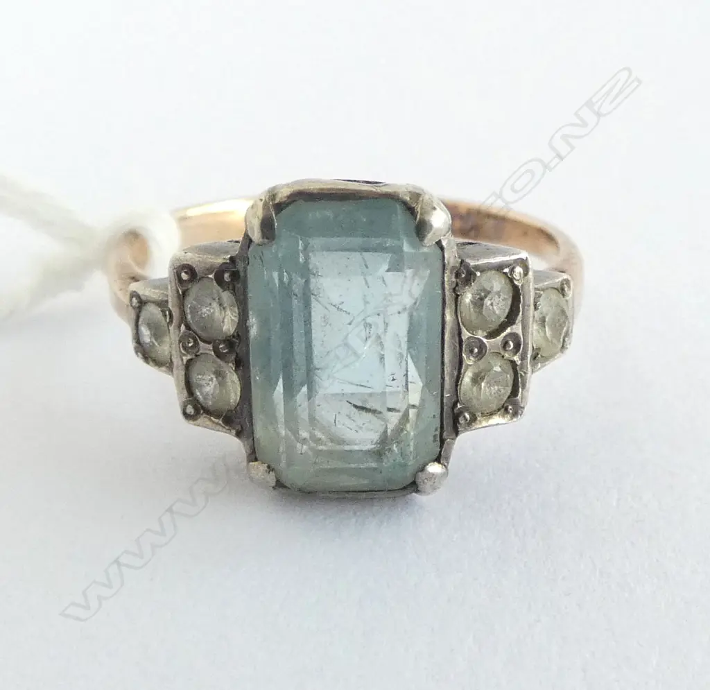 ANTIQUE 9ct/GOLD AQUAMARINE & WHITE SAPPHIRE DRESS RING 2.9gms SIZE O Image 1++