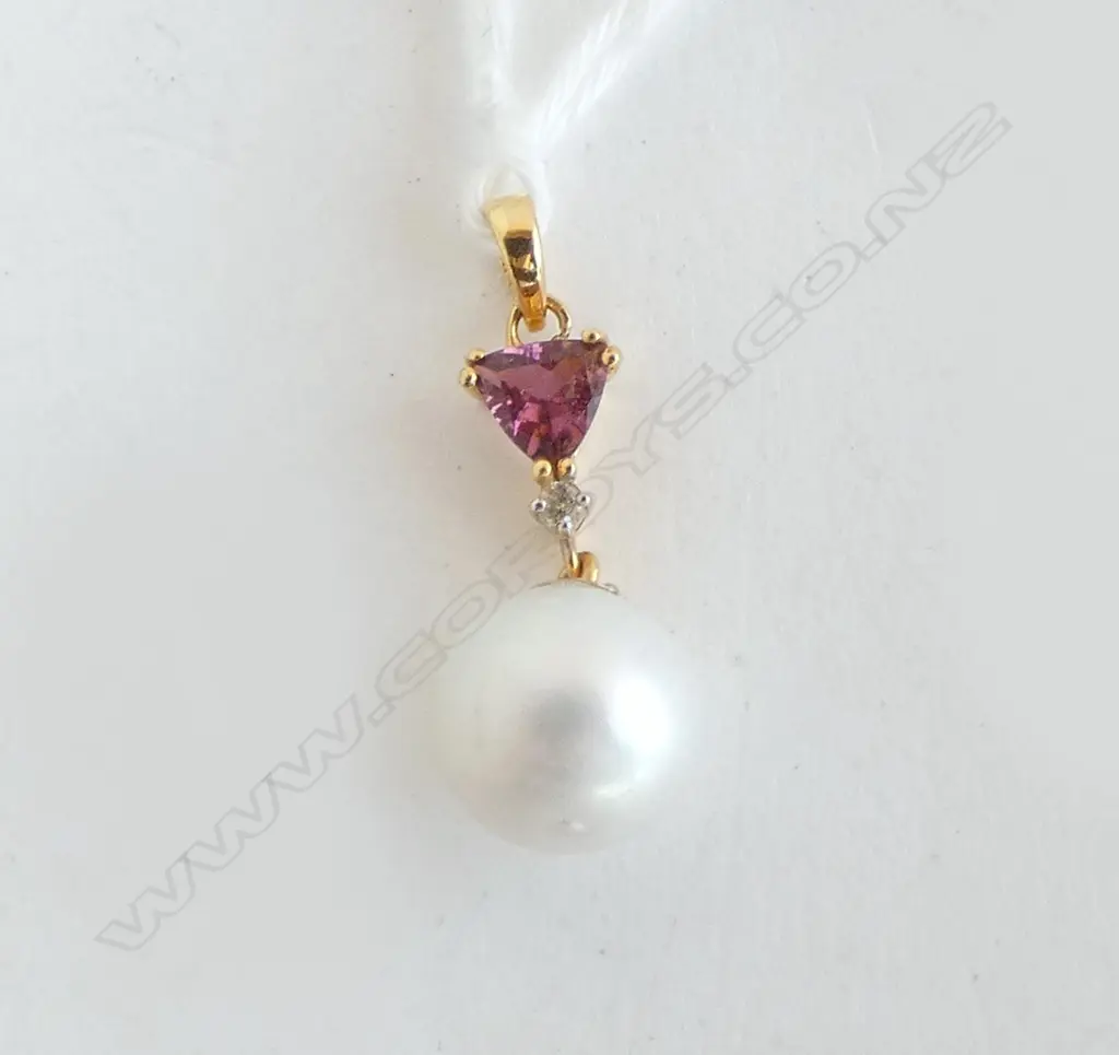 14ct PENDANT w TOURMALINE, DIAMOND & PEARL Image 1++