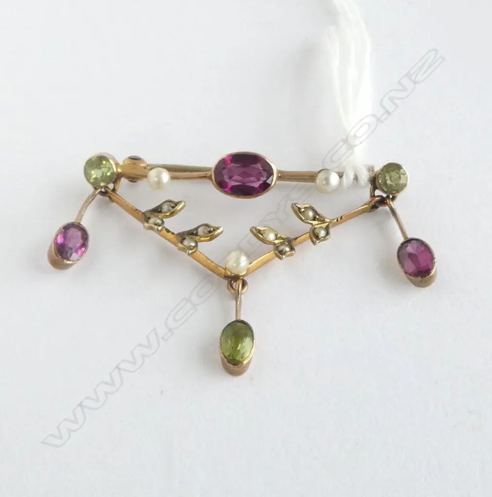 EDWARDIAN 9ct GOLD coloured stone & pearl BROOCH with swing & 3 drop sections 2.66gms Image 1++
