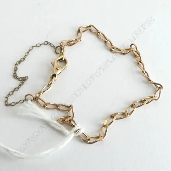 9ct GOLD FLATENNED CURB LINK BRACELET 3gms