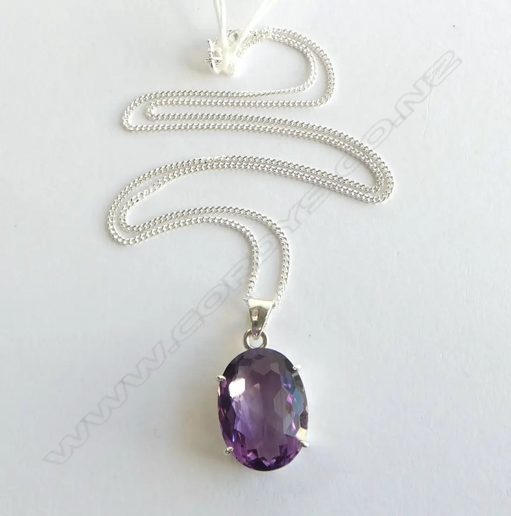 SILVER SET AMETHYST on SILVER CHAIN Image 1++