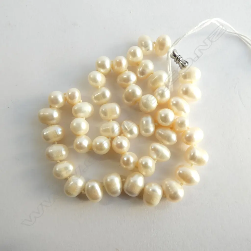 HANDKNOTTED FRESHWATER PEARL NECKLACE, L.460mm Image 1++