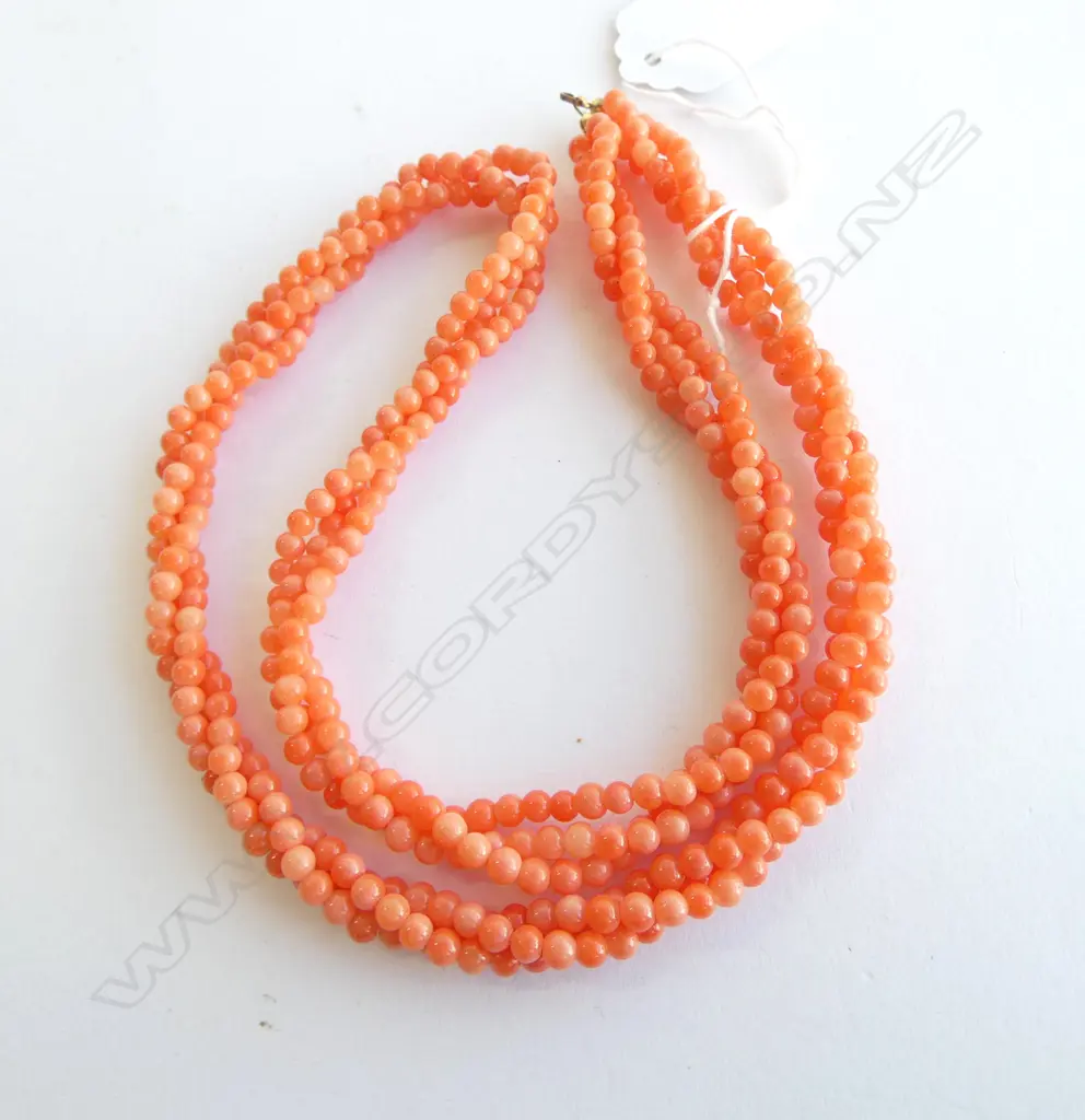 MEDITTERANEAN TRIPLE TWISTED STRAND ORANGE CORAL STYLE BEAD NECKLACE L.580mm Image 1++
