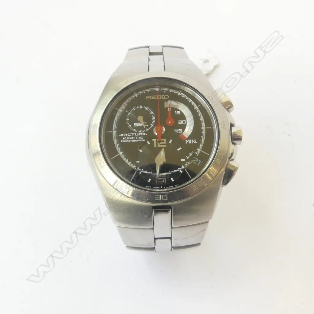 GENT'S SEIKO ARCTURA KENETIC CHRONOGRAPH WRISTWATCH Image 1++