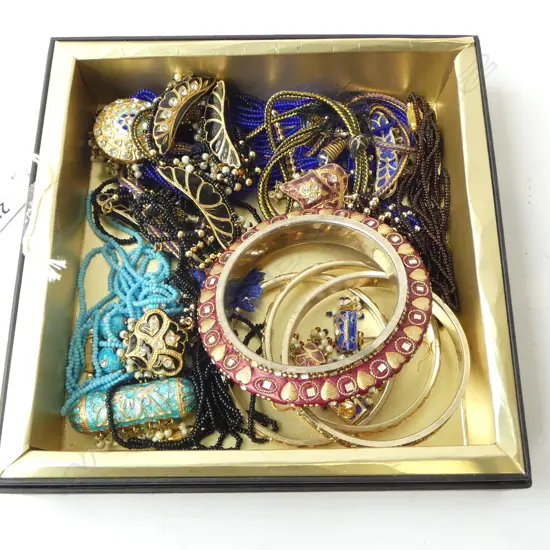 ASST. INDIAN LAKH JEWELLERY; NECKLACES, EARRINGS & BANGLES