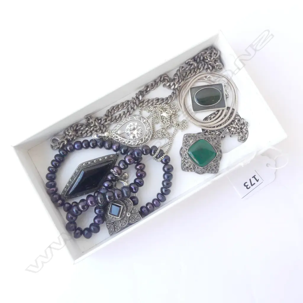 ASST. SILVER & OTHER JEWELLERY including silver chain Image 1++
