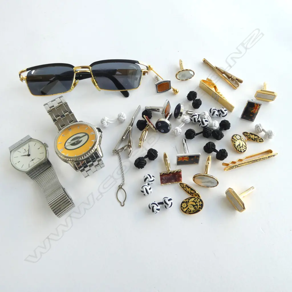 ASST. COSTUME JEWELLERY  Image 1++