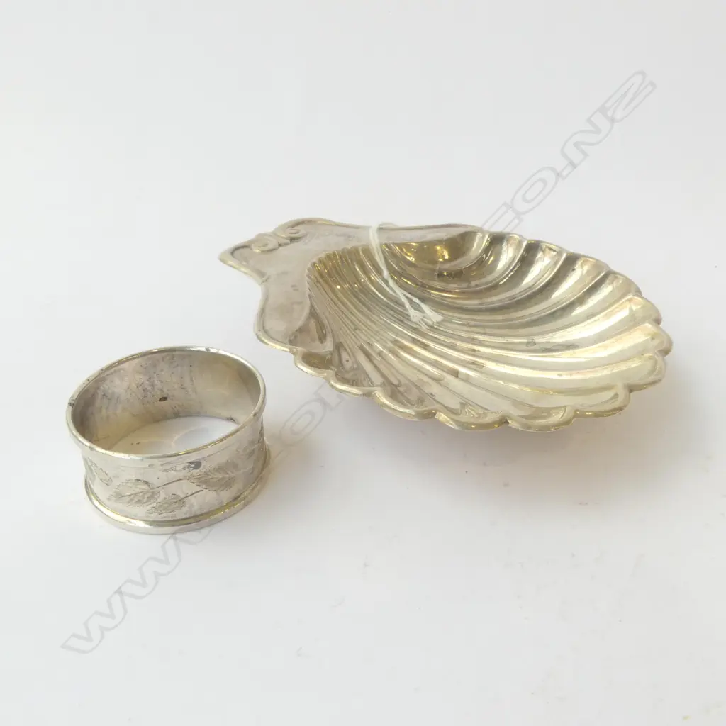 STG SILVER SHELL DISH + NAPKIN RING, BIRMINGHAM 70.7gms Image 1++