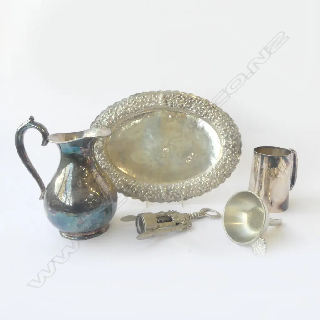 WINE FUNNEL BOTTLE OPENER 2 PCS EP ON POSSIBLY THAI SILVER TRAY Image 1++