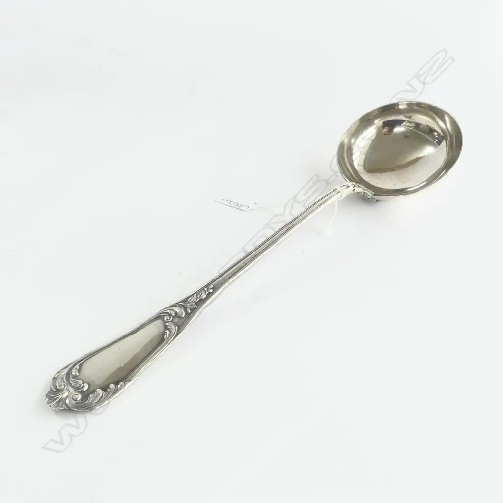 800 STANDARD SILVER SOUP LADLE 246gm Image 1++