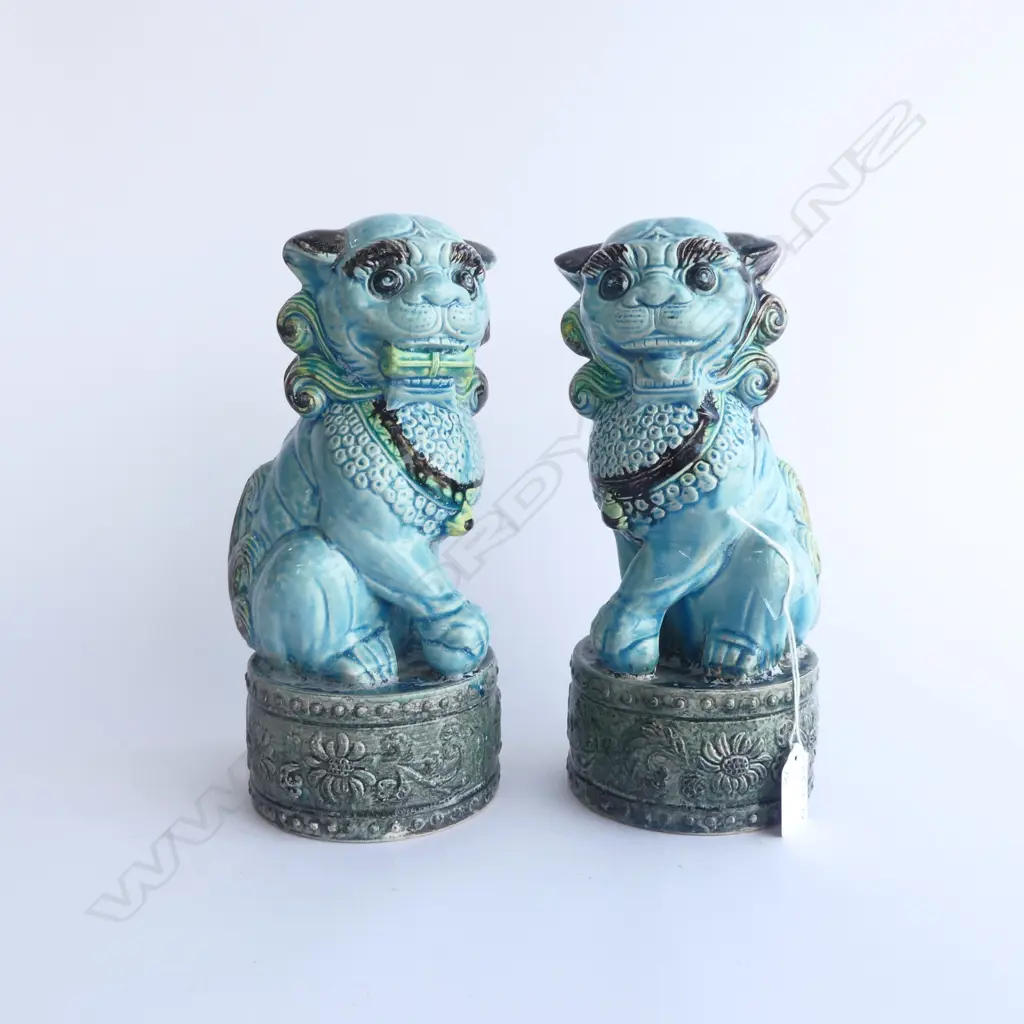 PR CHINESE BLUE PORCELAIN FOO DOGS, H.250mm (sml paint loss) Image 1++
