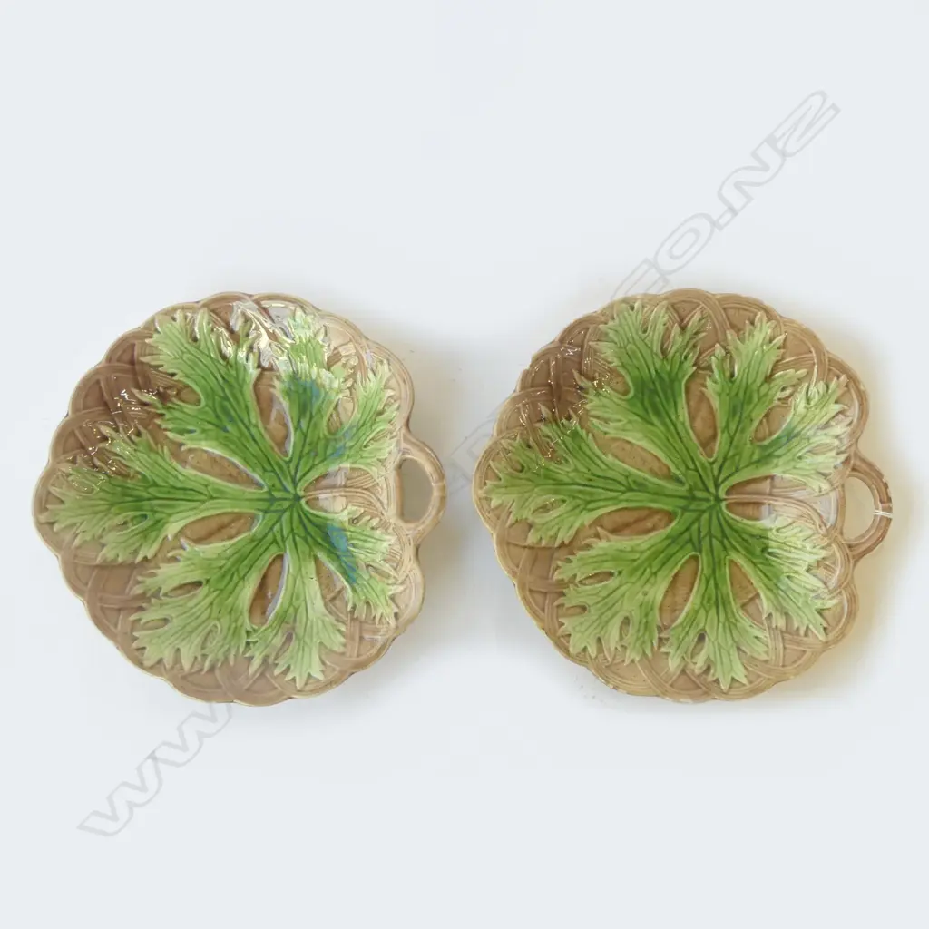PR MAJOLICA DISHES 240x245mm chips Image 1++