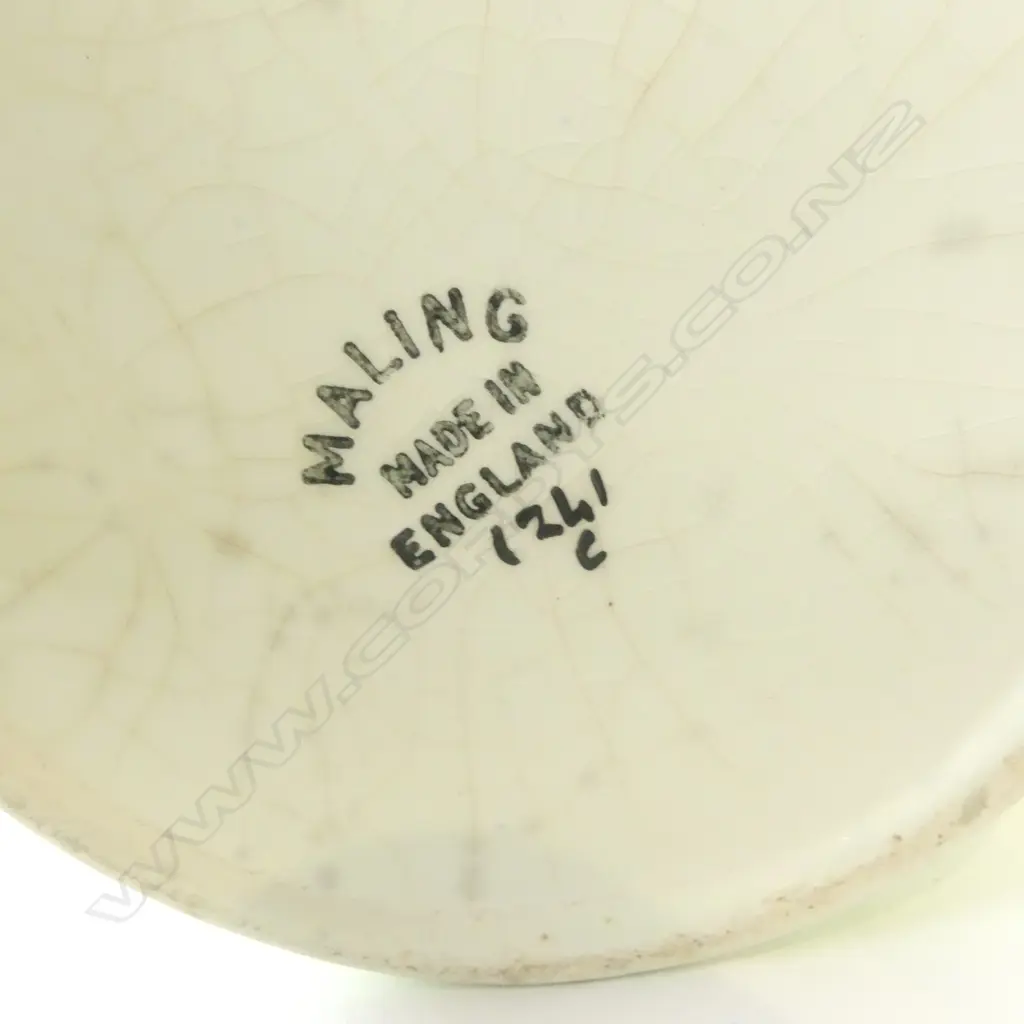 R/WINTON TEAPOT & MALING CHINA JUG H300MM Image 1++