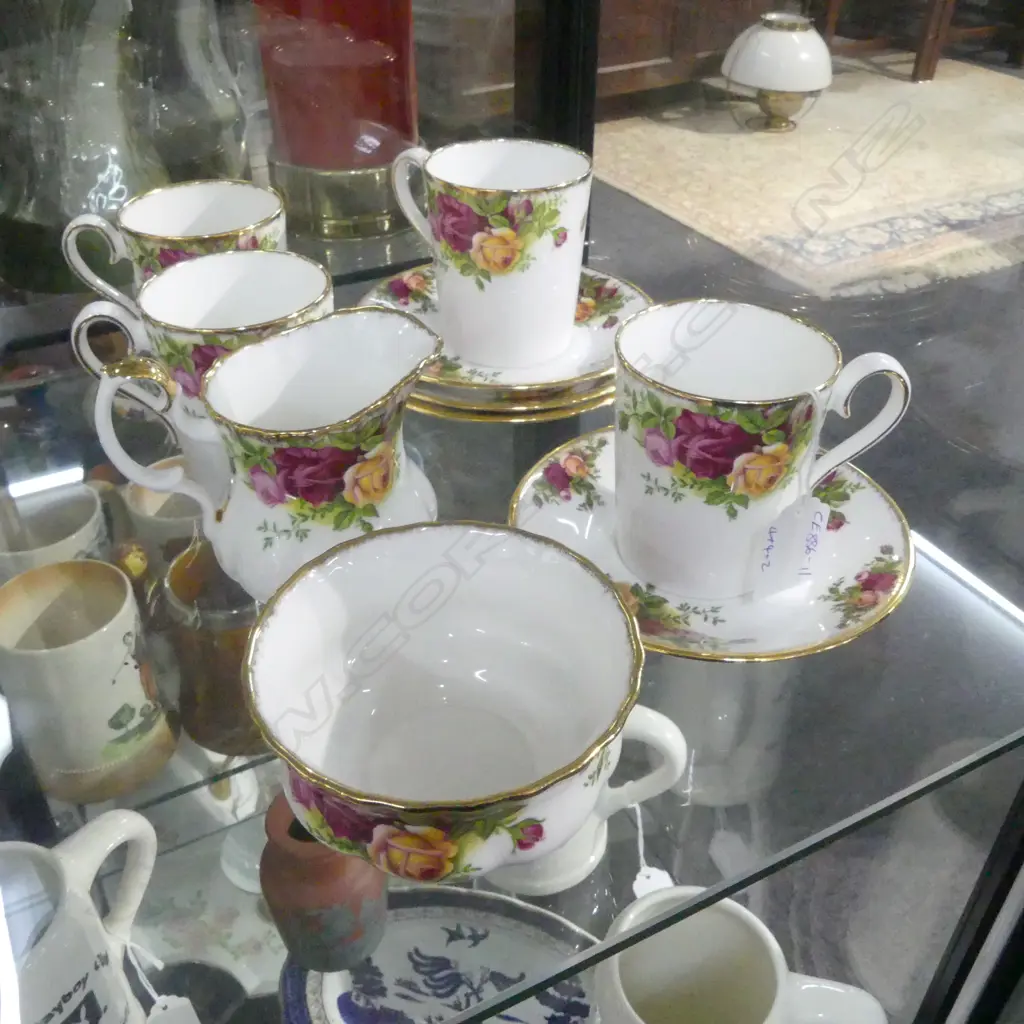 ROYAL ALBERT OLD COUNTRY ROSES PART COFFEE SET: 4 CUPS 4 SAUCERS CREAM + SUGAR Image 1++