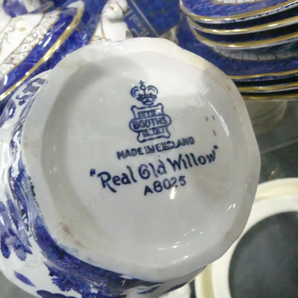COLLECTION OF BOOTHS B&W WILLOW PATTERN , 6 C/S/P, SUGAR, MILK, PLATTER PLATE + ROYAL DOULTON SLICE Image 1++