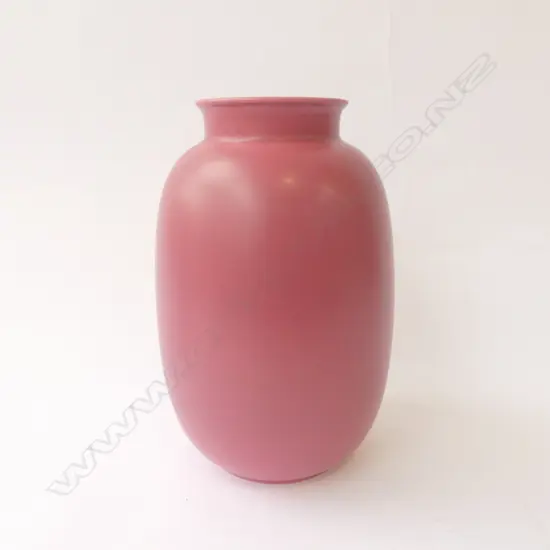 LARGE POOLE MID CENTURY DEEP PINK POTTERY VASE, EX TANFIELD POTTER, H.260MM