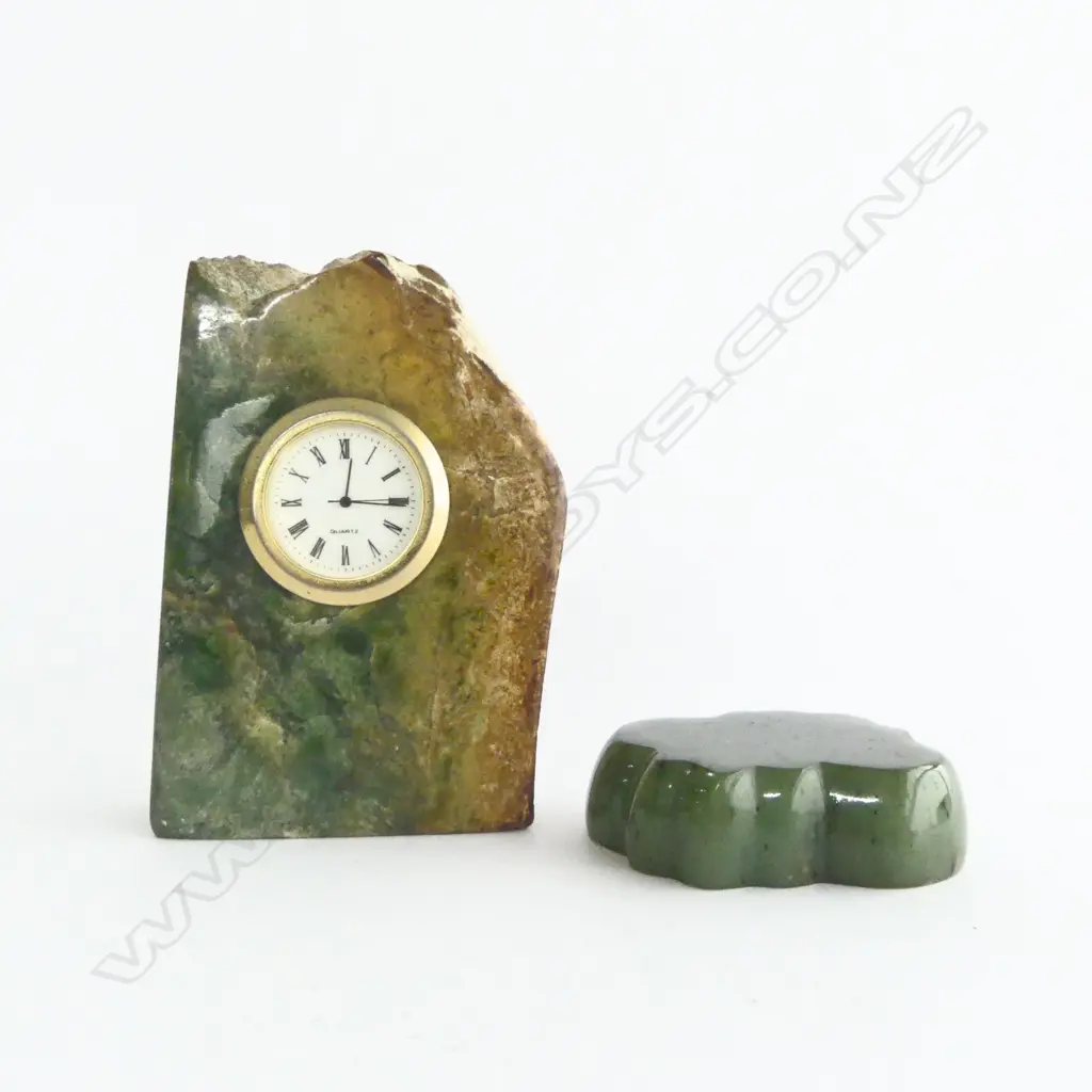 2 POUNAMU BLOCKS 1 SET WITH A CLOCK L.110mm 435gms Image 1++