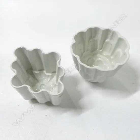 2 SHELLEY CHINA JELLY MOULDS