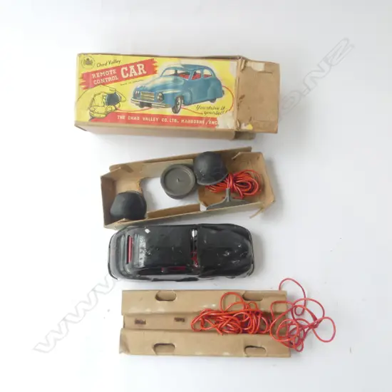 CHAD VALLEY 'REMOTE CONTROL' 1950S SALOON CAR IN ORIGINAL BOX(S)