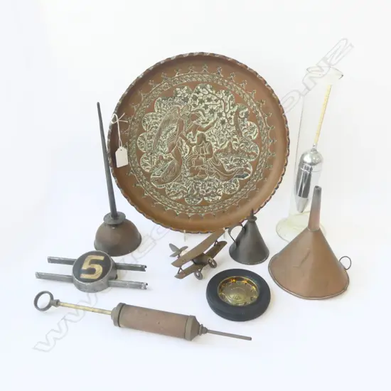 COPPER TRAY & 8 COLLECTABLES