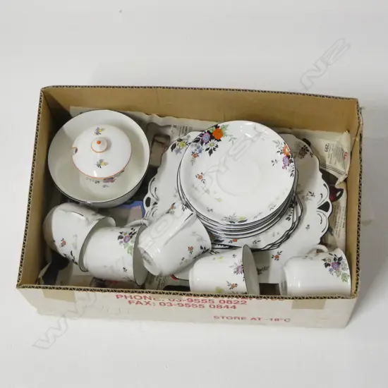 PART SHELLEY CHINA TEASET 5CSPS CAKE PLATE SUGAR BOWL HONEY POT  SPARE PLATES & SAUCERS DE3CO FLORAL PATS