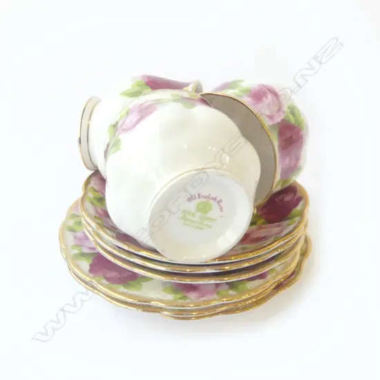 3 ROYAL ALBERT 'OLD ENGLISH ROSE' TRIOS