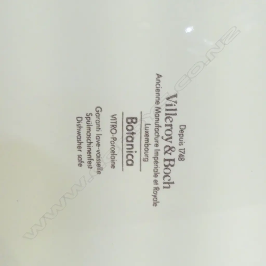 LARGE VILLEROY & BOCH 'BOTANICA' BOWL Dia.315mm Image 1++