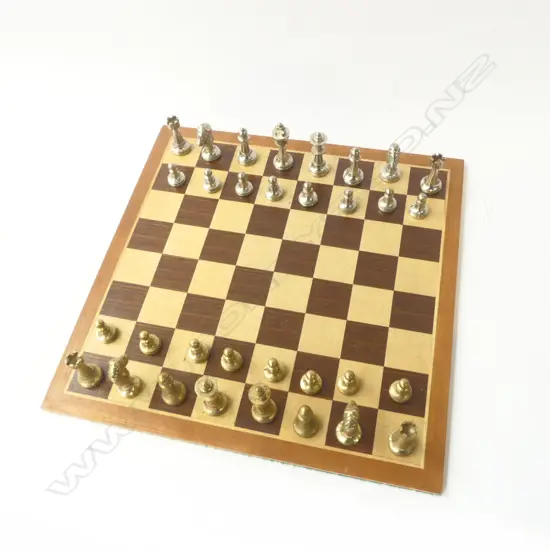 HEAVY VINTAGE GOLD & SILVER TONE 32 PC CHESS SET & WOODEN INLAID CHESS BOARD, L.XW.380MM