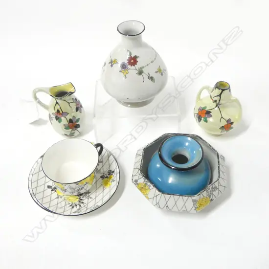 SHELLEY CHUNA BOWL DIA150MM MATCHING CSP & 4 SMALL SHELLEY VASES H150MM TALLEST