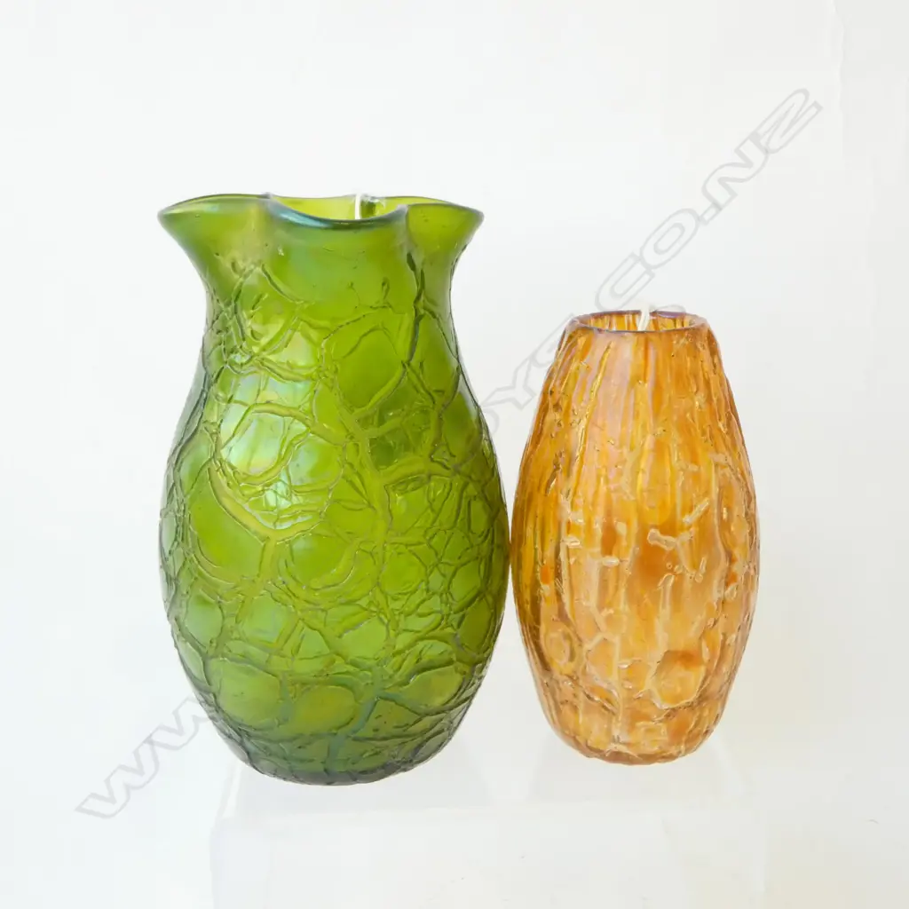 2 IRRIDESCENT ART GLASS ART NOUVEAU VASE LOETZ OR LOETX TYPE H.165 & 120mm Image 1++