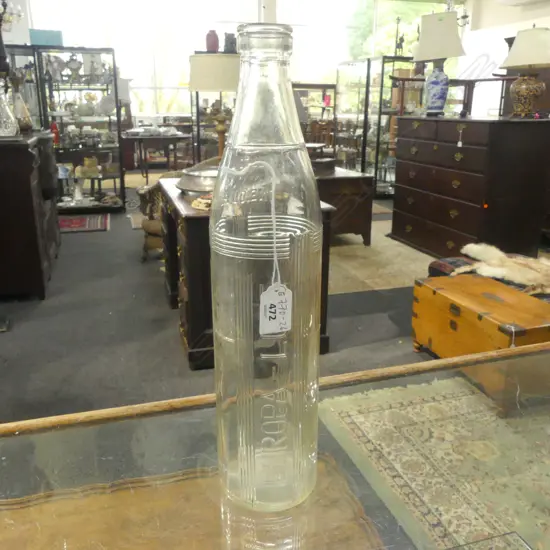 ONE QUART EUROPA OIL OLD BOTTLE, L.360mm