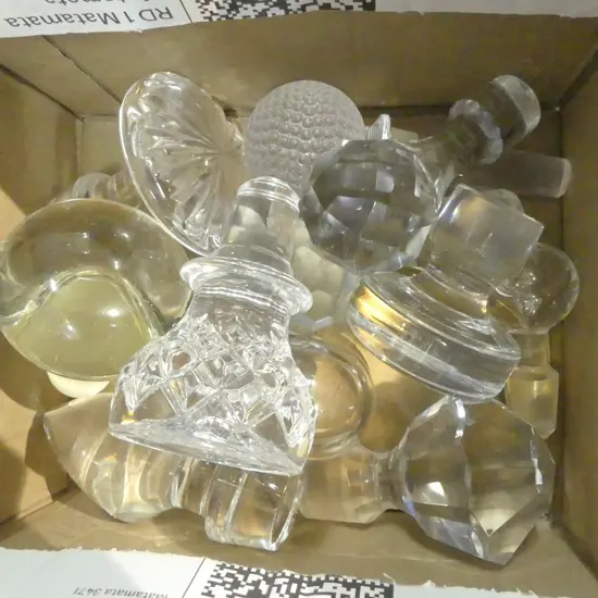 11 VARIOUS GLASS STOPPERS