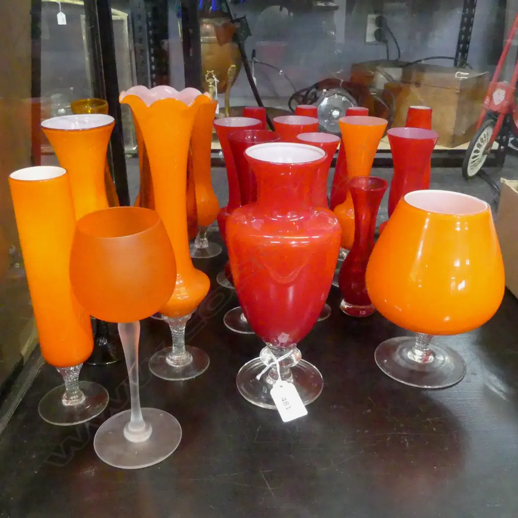 ASST. ORANGE/RED ART GLASS  Image 1++