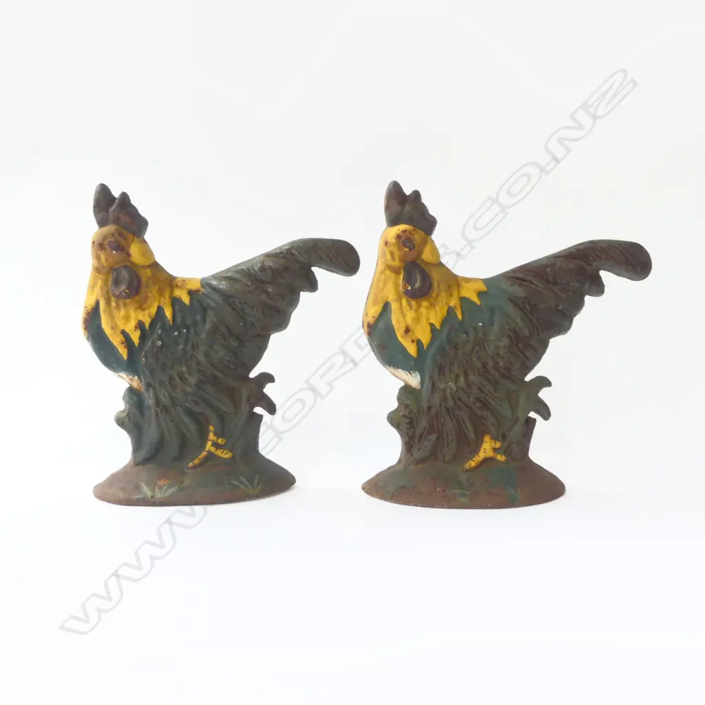 TWO VINTAGE CAST IRON ROOSTER DOOR STOPS, H.225MM, L.200MM Image 1++