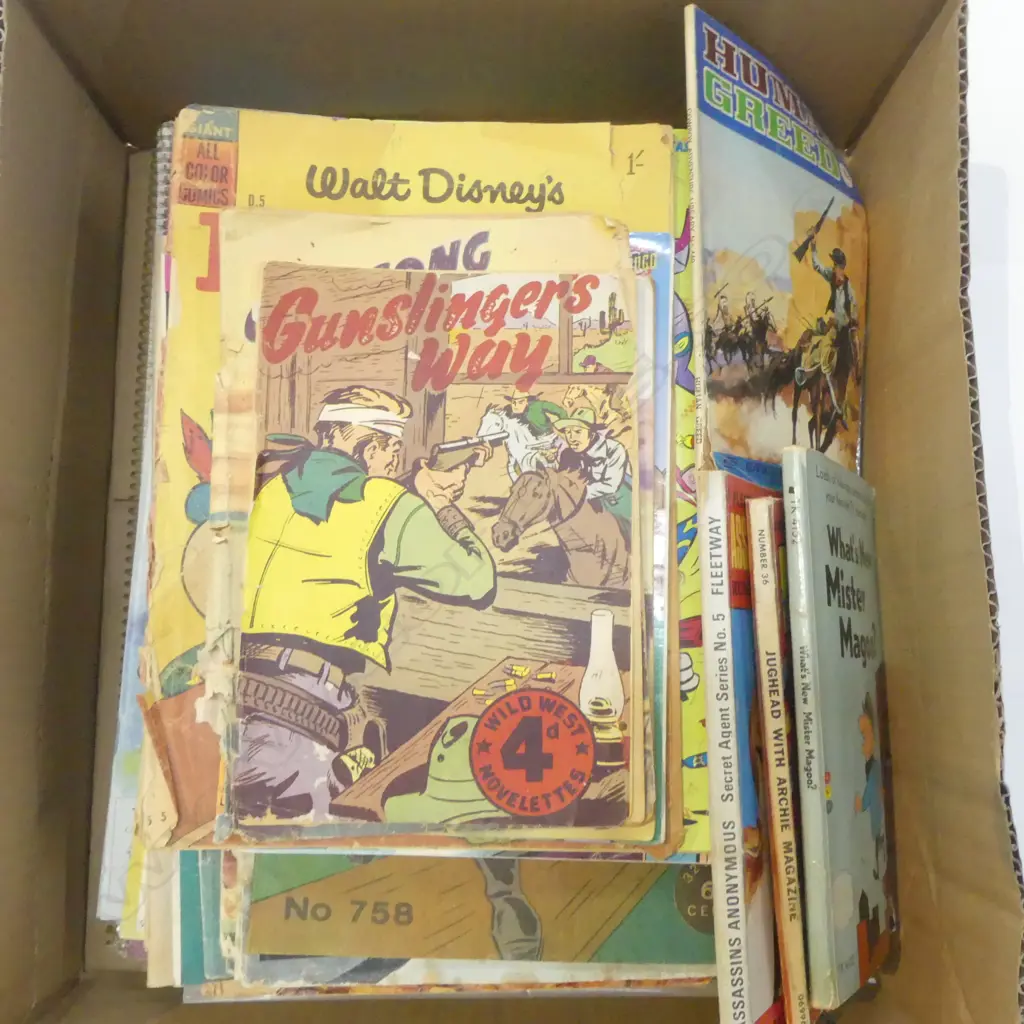 BOX OF 1960'S / 1970'S COMICS 'Gun Slinger's Way' 'Donald Duck' etc Image 1++