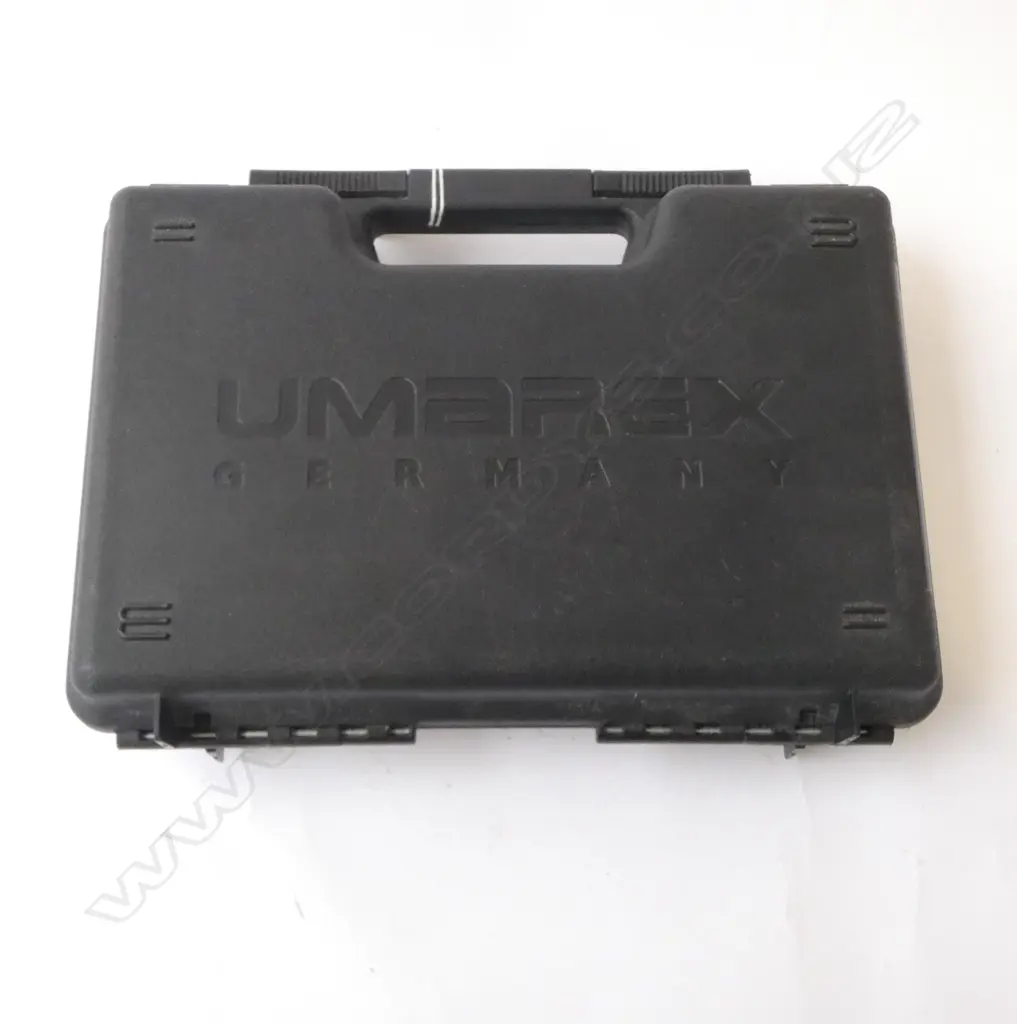 BERETTA MOD. 92 FS GAS POWERED AIR PISTOL IN UMAREX CASE Image 1++