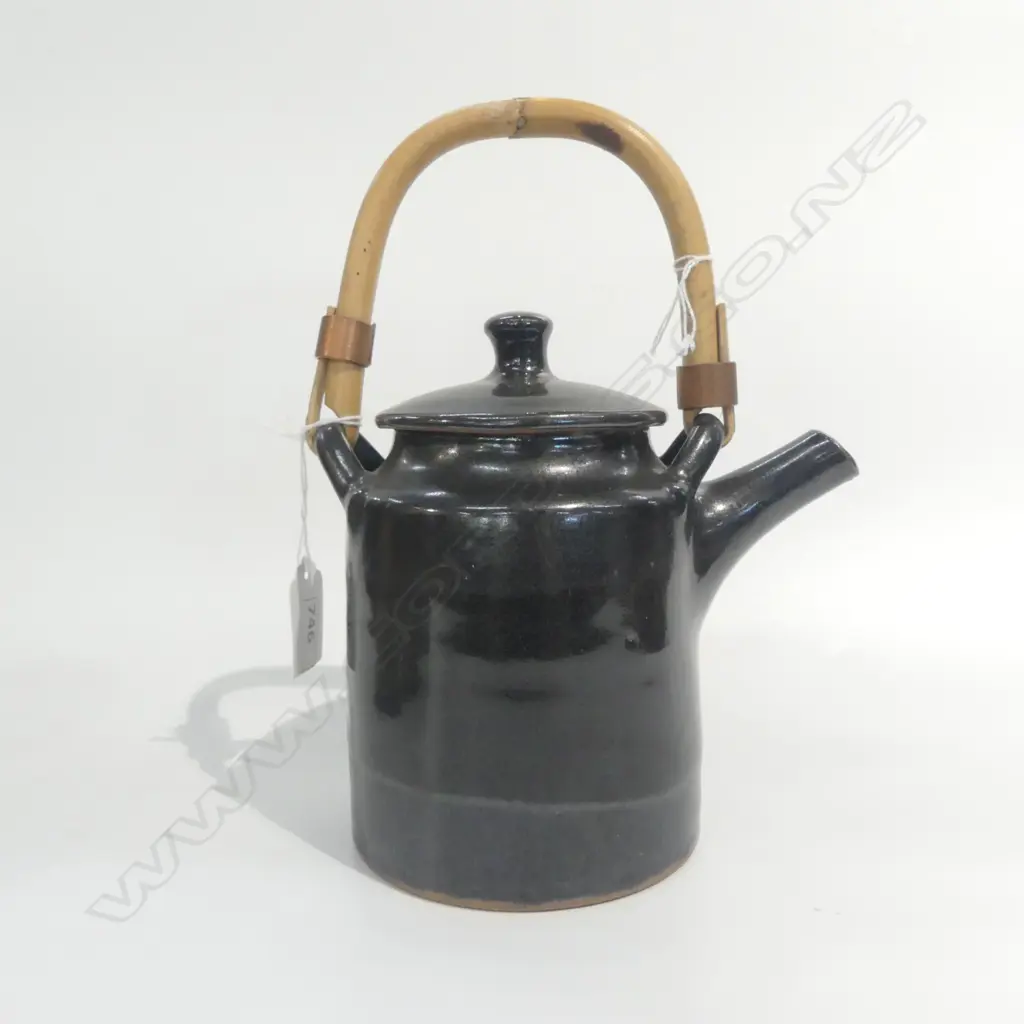 PETER STITCHBURY TEAPOT H.230mm Image 1++