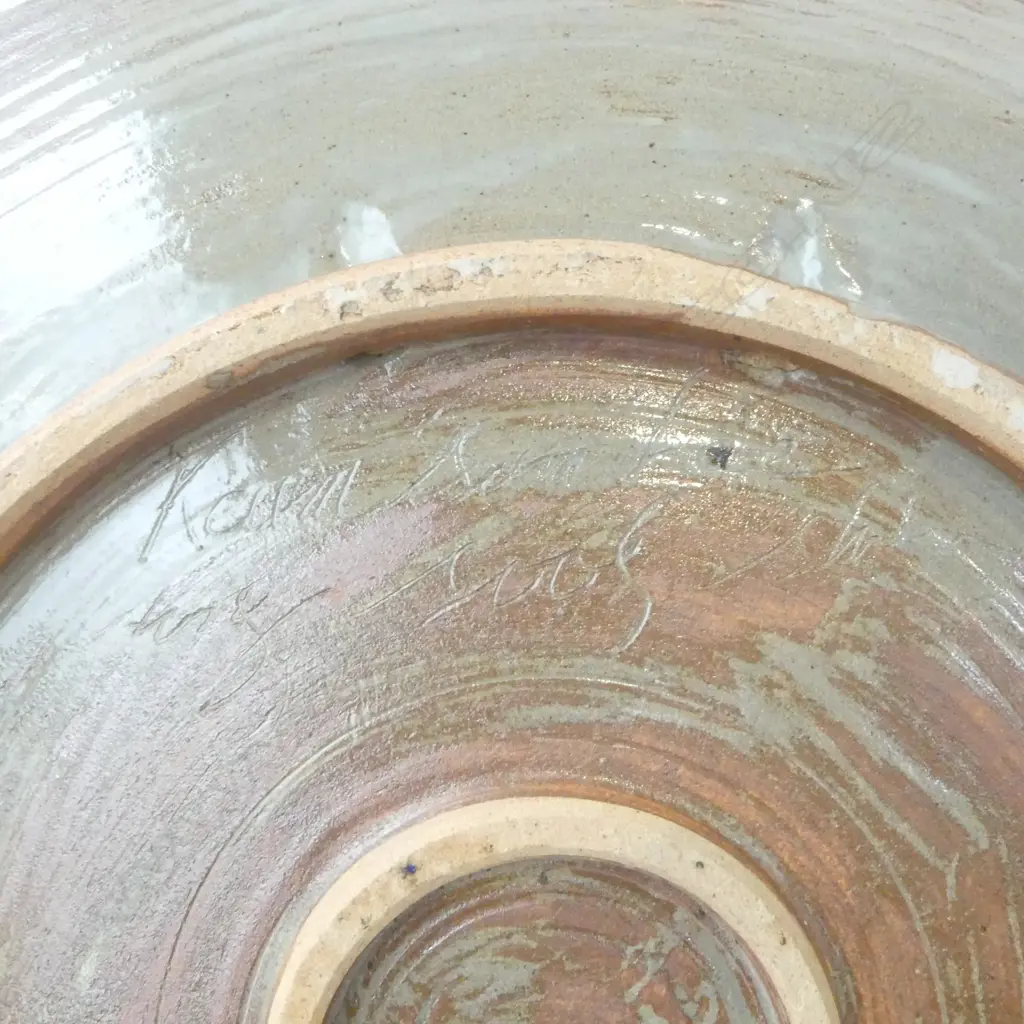 KEUM SUN LEE, X LRG PLATTER, RED FLOWERS, DIA.500mm (sml damaged to unglazed surface) Image 1++