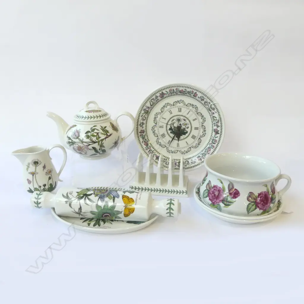 COLLECTION 9PCS PORTMERION CHINA TEAPOT ROLLING PIN TOAST RACK CLOCK ETC Image 1++