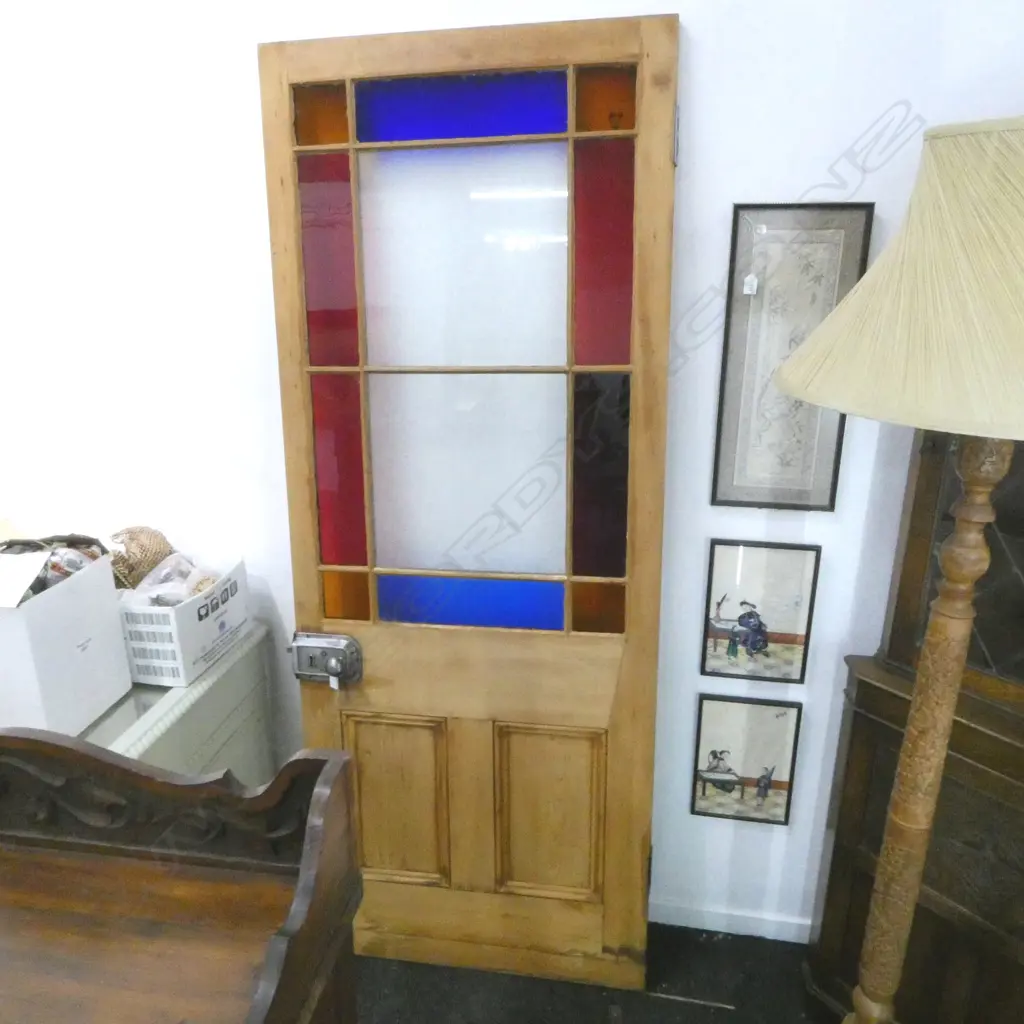 WOODEN DOOR w. COLOURED GLAZING 2020x810mm Image 1++