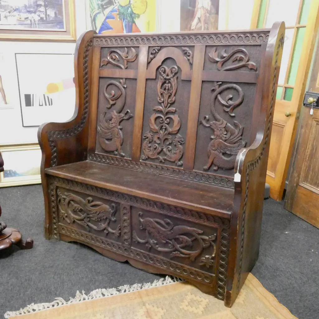 20thC KAURI CARVED SETTLE 1210x470x1280mm Image 1++