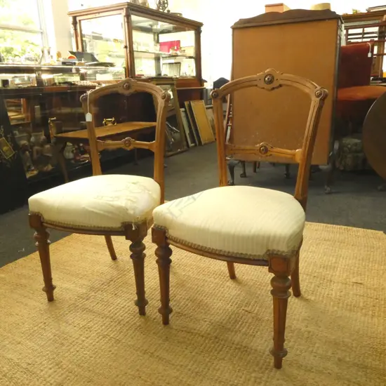 PR UPHOLSTERED CHAIRS 