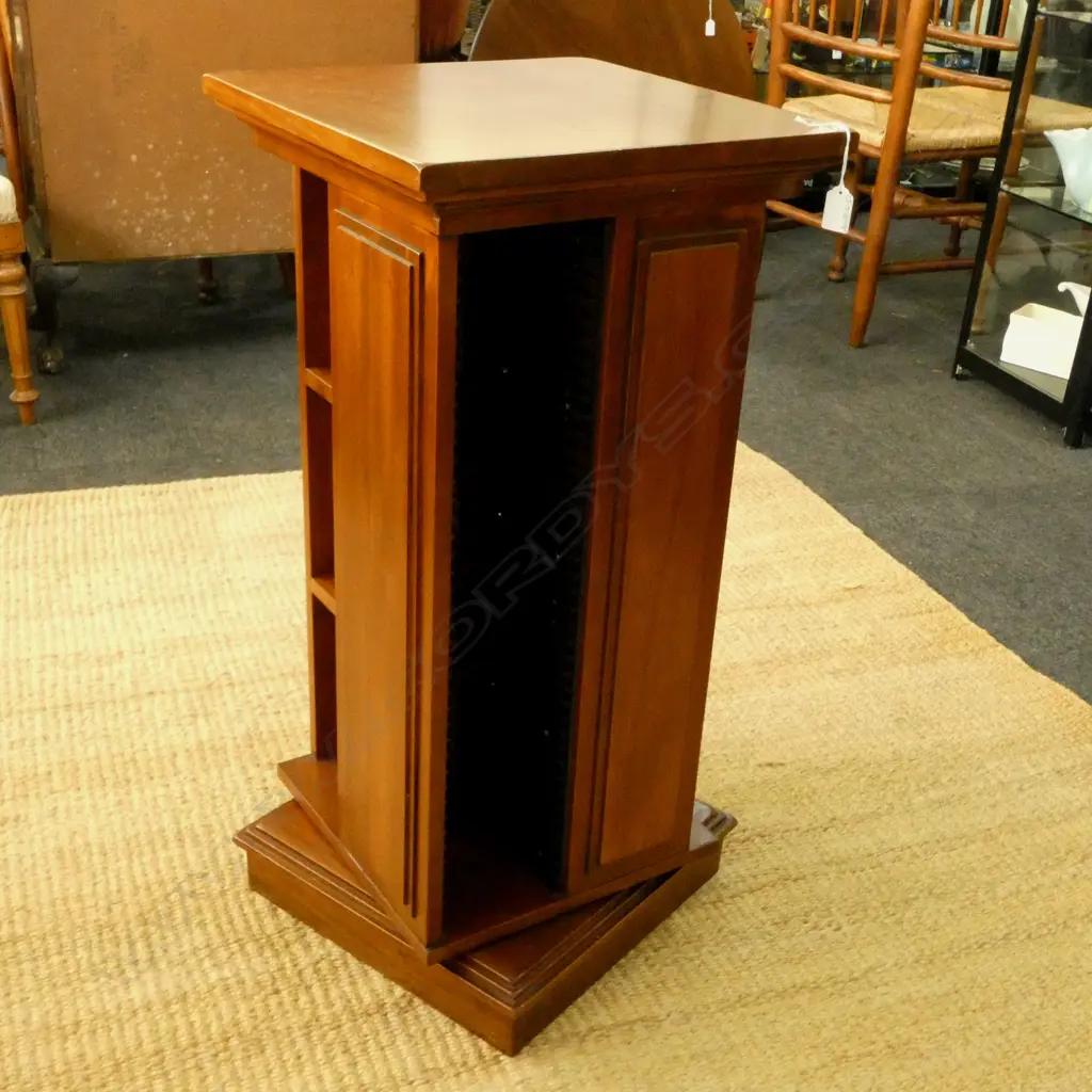 REVOLVING CD RACK 390x390x810mm Image 1++