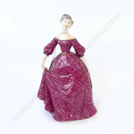 R/WORCESTER FIGURE RED DRESS H200MM