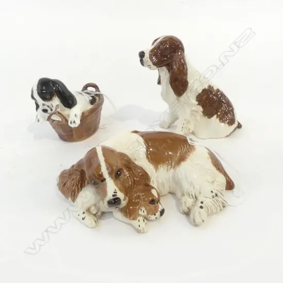 3 R/D DOG ORNS SPANIAL H110 SPANIAL WITH PUPS L140 PUPPY IN BASKET L80MM