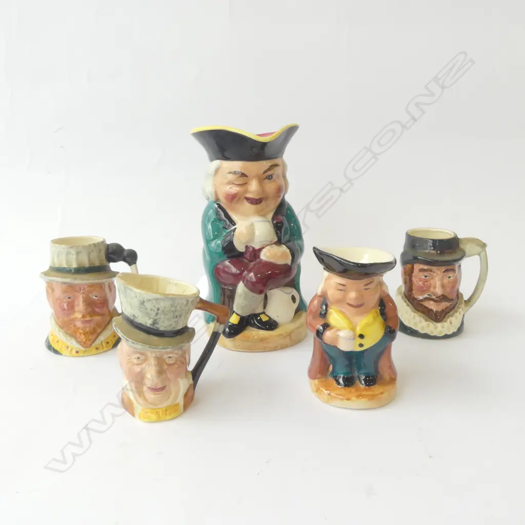 COLLECTION OF 5 CHARACTER JUGS Image 1++